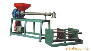 吹塑機(jī),各種塑料桶制做 供應(yīng)產(chǎn)品 廊坊市文安縣方正塑料機(jī)械廠